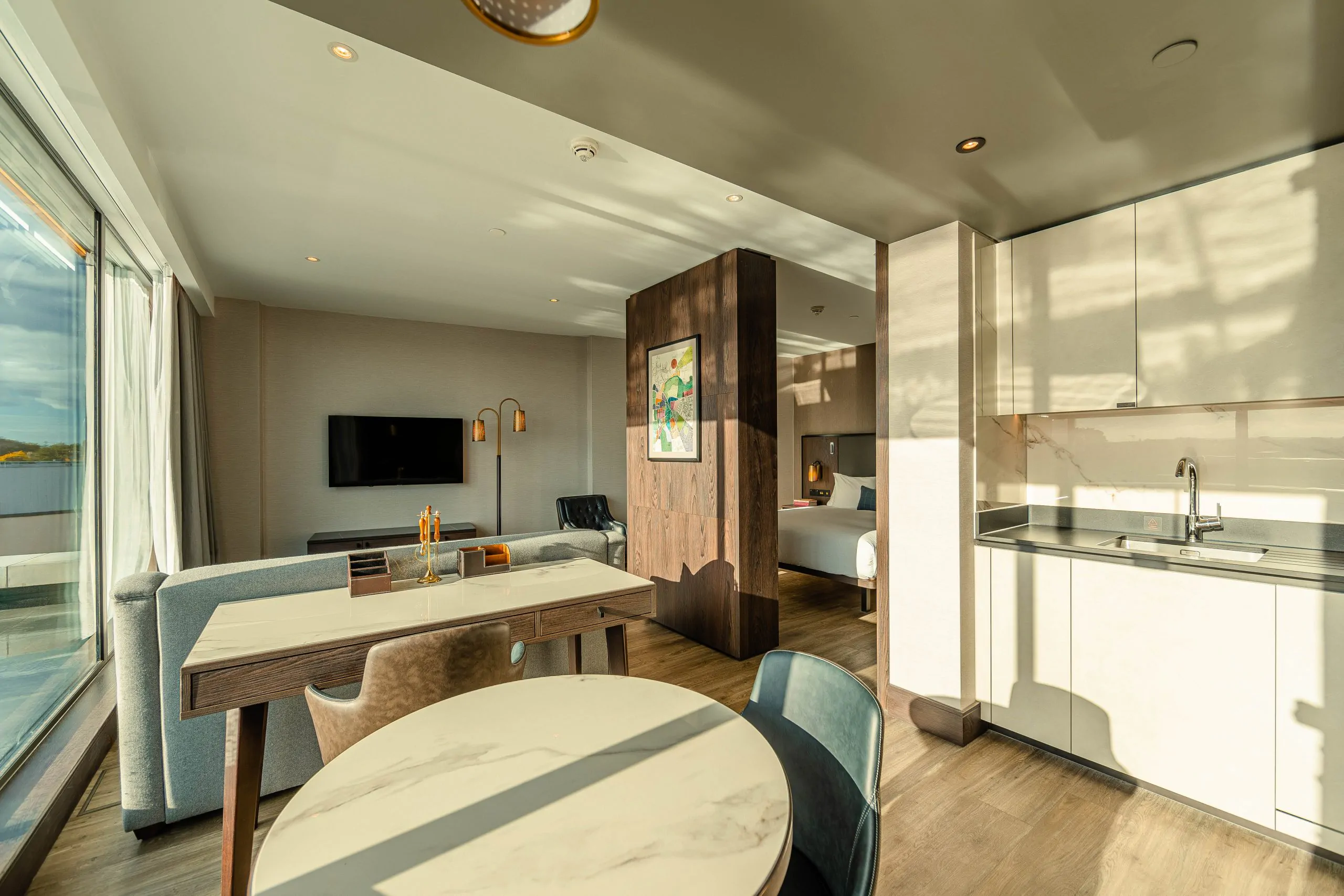 Newton Superior Studio Kitchen and Dining Newton Superior Studio Kitchen and Dining