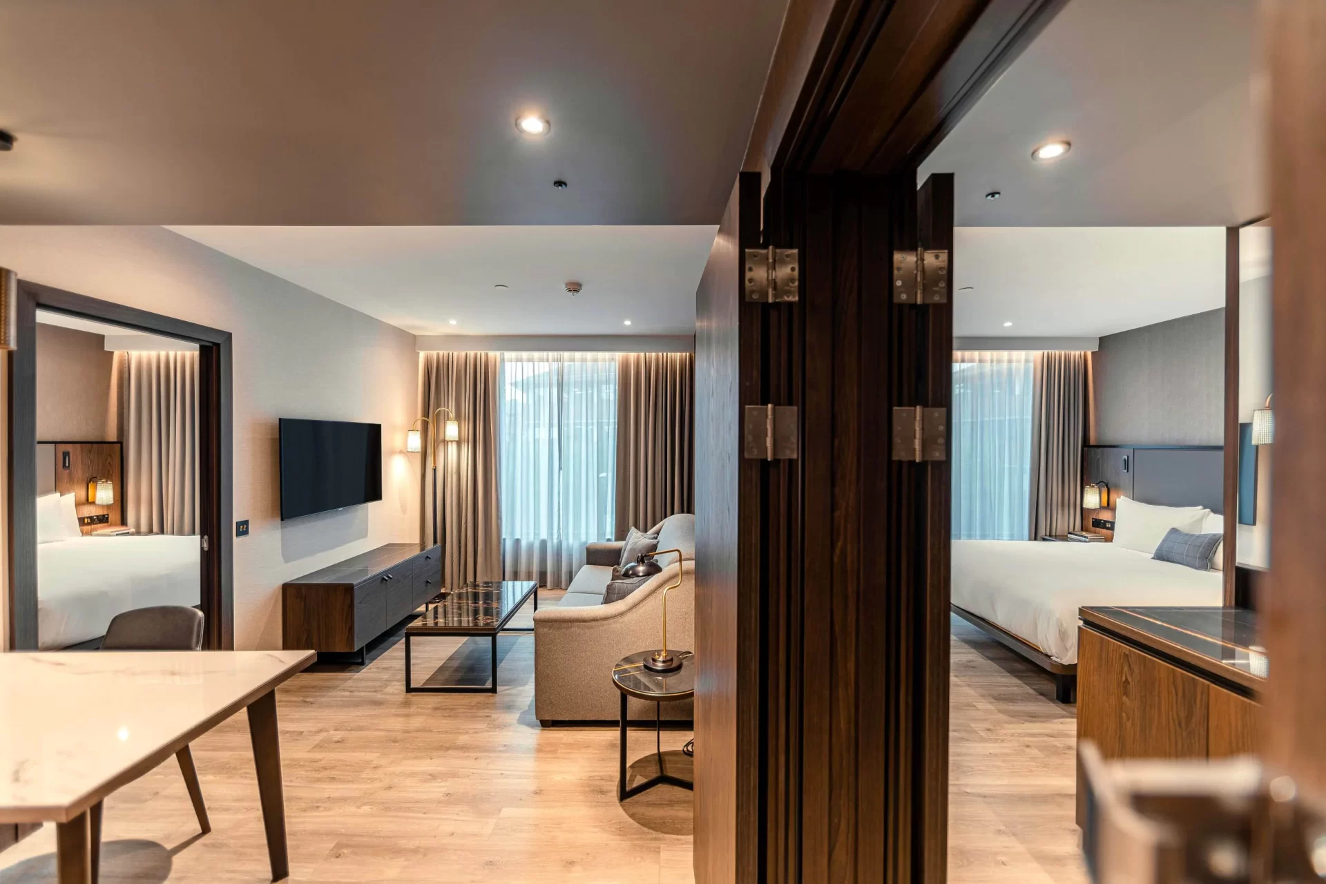 Family Stays in Cambridge - The Fellows Connecting Apartments Family Stays in Cambridge - The Fellows Connecting Apartments